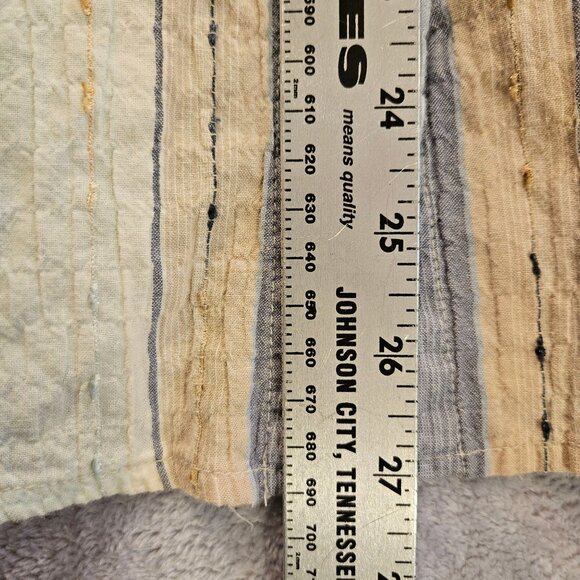 Alfred Dunner Blouse womens 14 colorful crinkly embroidered shell buttons career - Picture 16 of 16